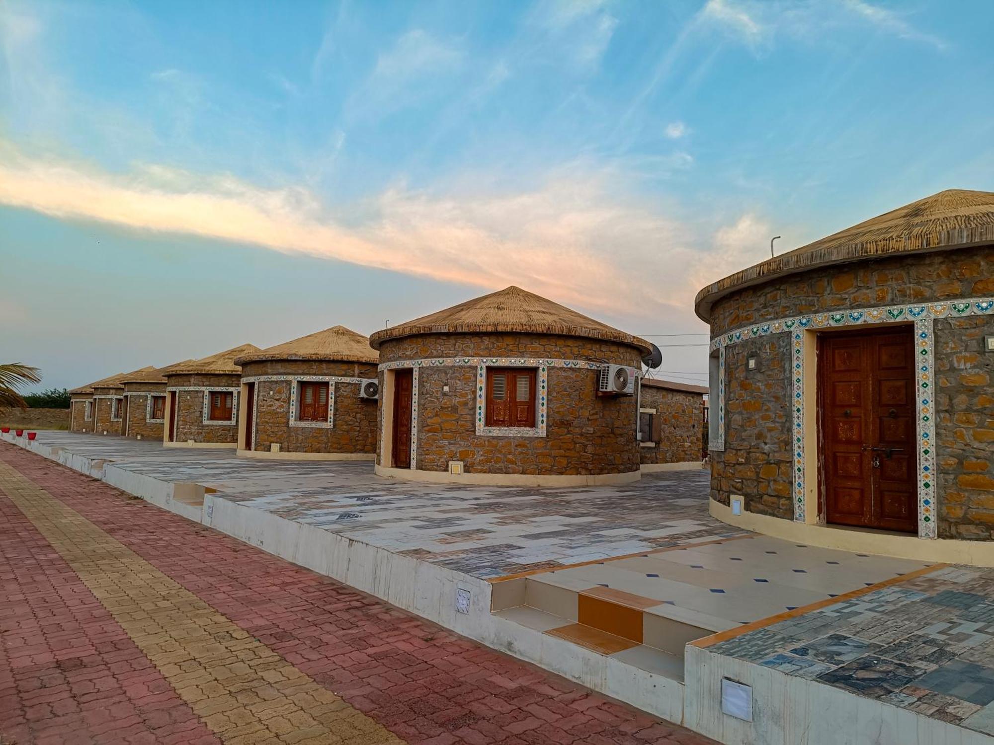 Dholavira Tourism Resort Kültér fotó
